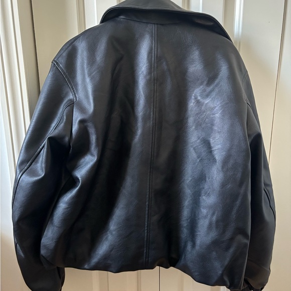 Calvin Klein Women's Classic Black Faux Leather Jacket - Picture 9 of 14